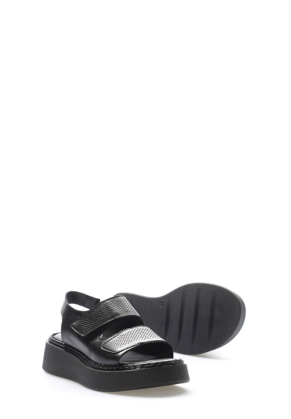 Epikoza Dışı ve İçi Hakiki Deri Siyah Kadın Klasik Günlük Sandalet SS166212611380