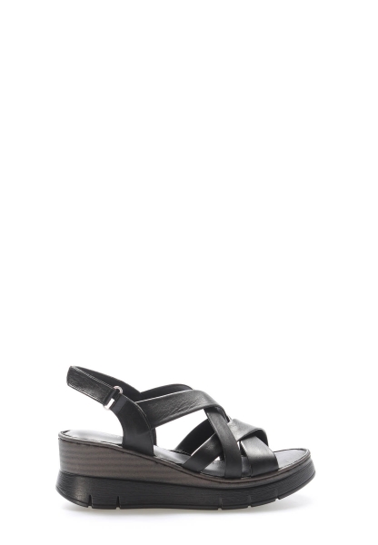 Epikoza Dışı ve İçi Hakiki Deri Siyah Kadın Klasik Günlük Sandalet SS16621261985