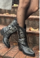 LQZ Shoes Emaly Siyah Cilt Beyaz İşlemeli Topuklu Çizme