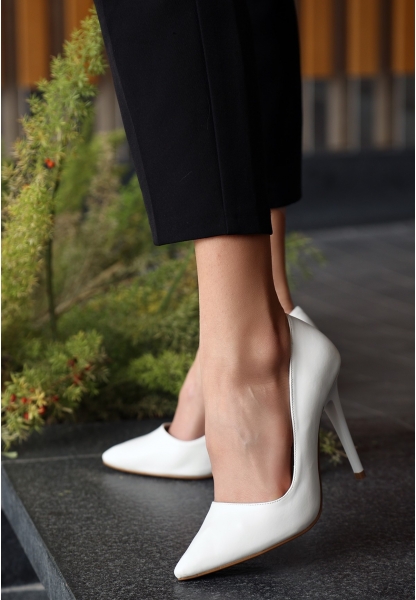 Epikoza Şık Beyaz Stiletto Ayakkabı LQZ2021KD529