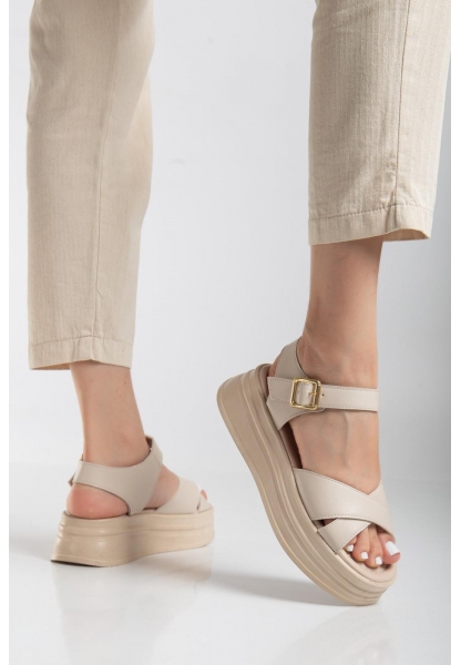 LQZ Shoes Sibna Bej Cilt Kemerli Sandalet