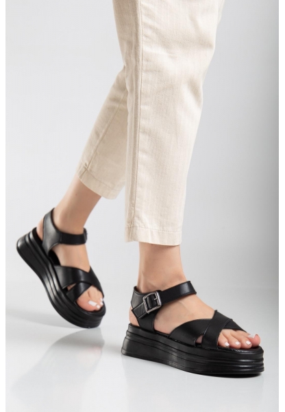 LQZ Shoes Sibna Siyah Cilt Kemerli Sandalet